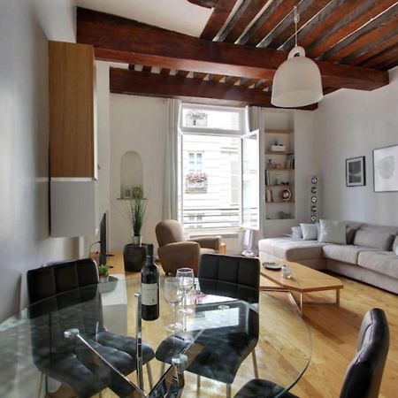 דירות פריז Luminous Loft In Saint-Germain Des Pres מראה חיצוני תמונה