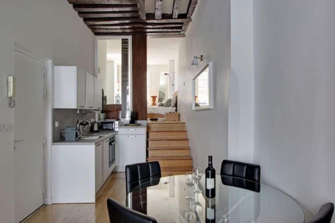 דירות פריז Luminous Loft In Saint-Germain Des Pres מראה חיצוני תמונה